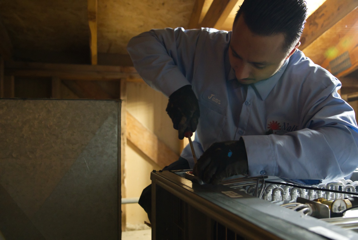 Freon Leak Repair Services in Fresno